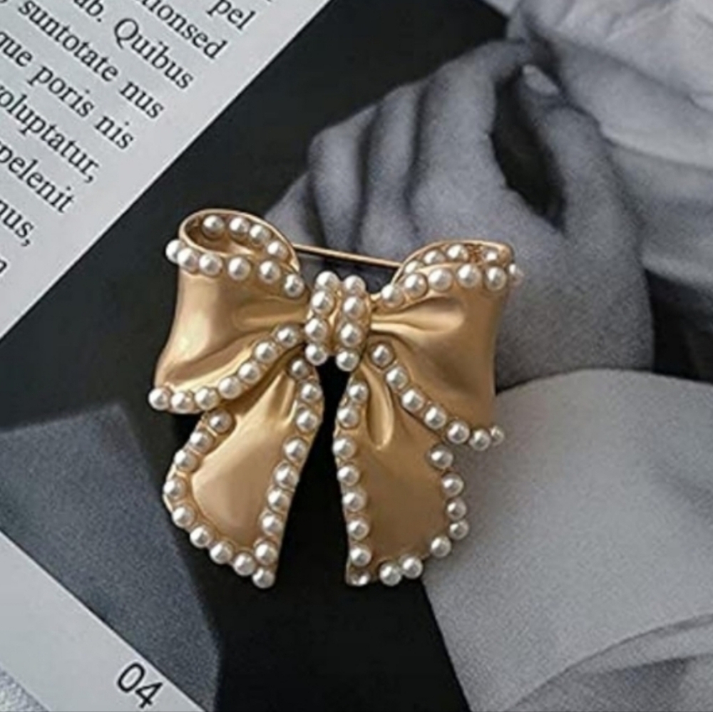 NWOT - Faux Pearl Decor Bow Brooch - Picture 6 of 7
